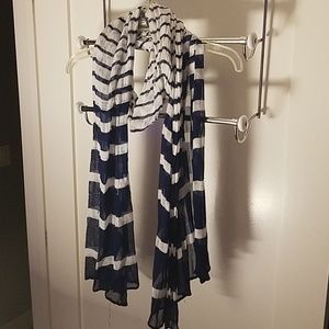 Blue and white striped scarf